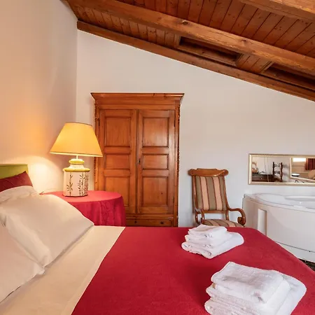 Residenza Corte Cristina &