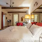 Residenza Corte Cristina & Πανσιόν 4*