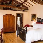 Residenza Corte Cristina & Πανσιόν 4*