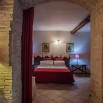 Residenza Corte Cristina & 4*