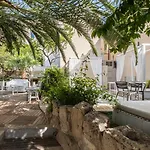 Residenza Corte Cristina &