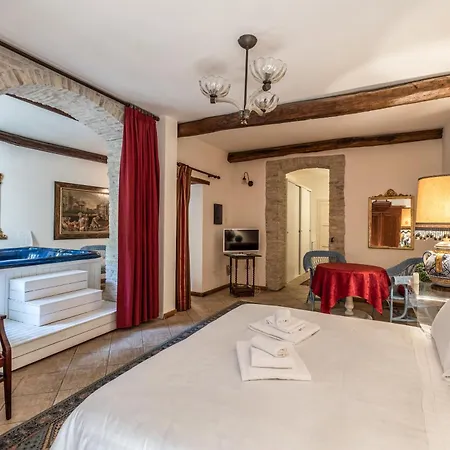 Residenza Corte Cristina & Maison d'hôtes 4*