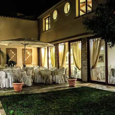 Residenza Corte Cristina &